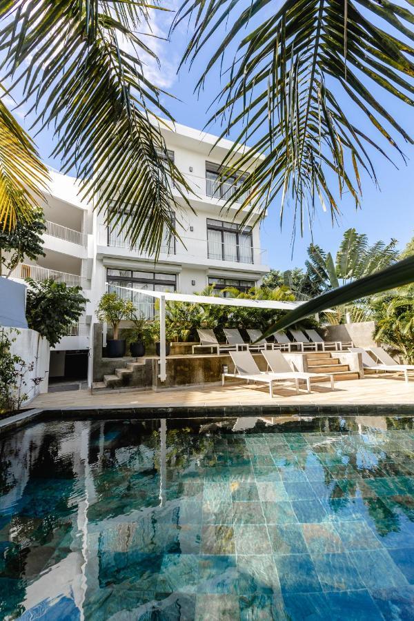 Blue Residences- Ground Floor Two Bedroom Apartment Grand Baie Bagian luar foto