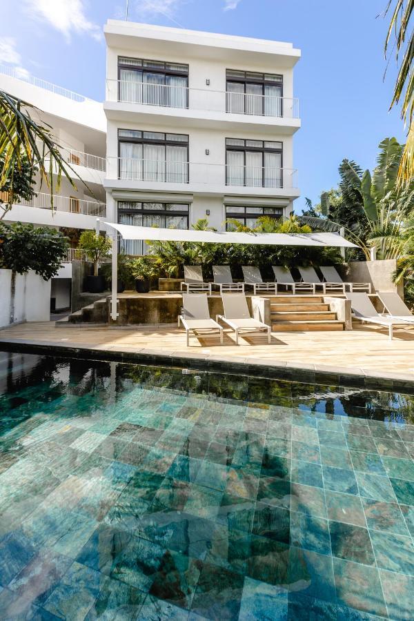 Blue Residences- Ground Floor Two Bedroom Apartment Grand Baie Bagian luar foto