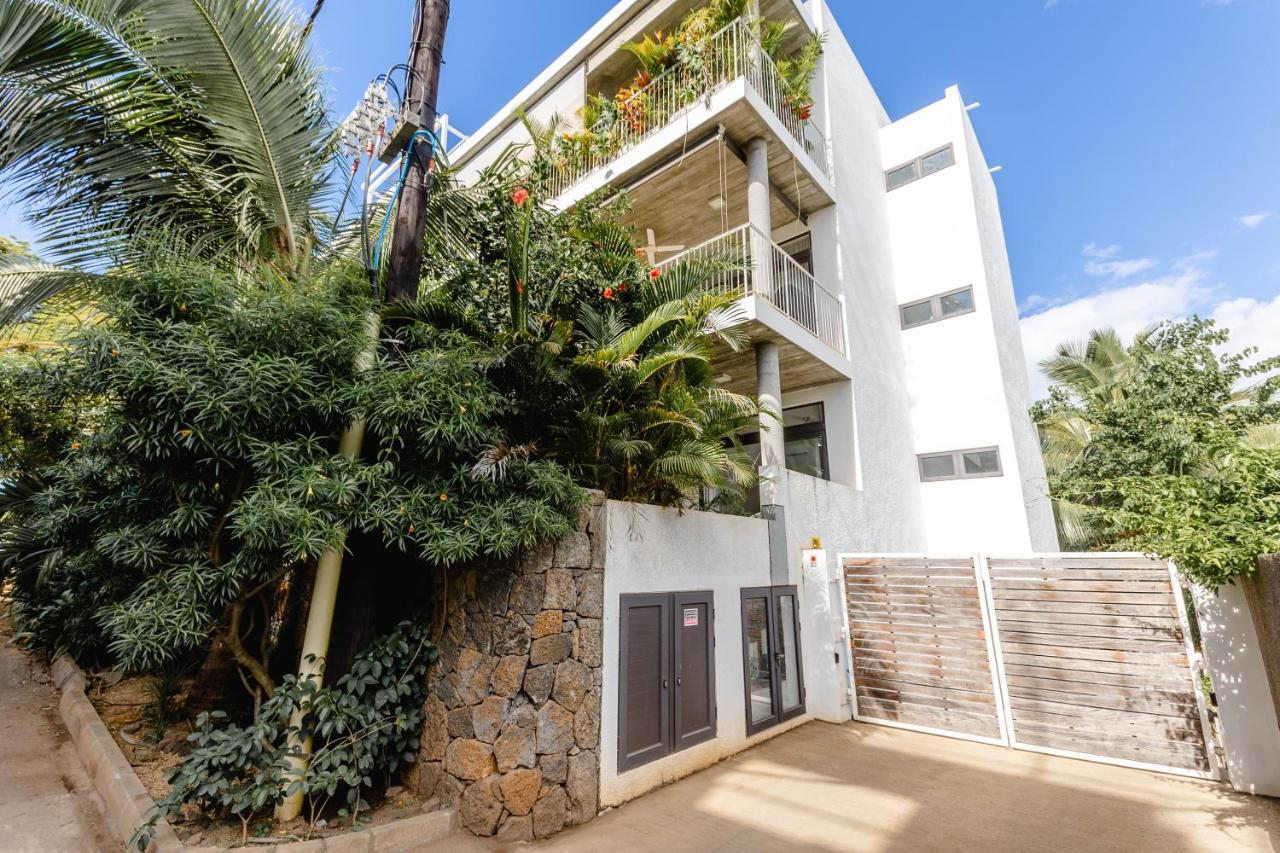 Blue Residences- Ground Floor Two Bedroom Apartment Grand Baie Bagian luar foto
