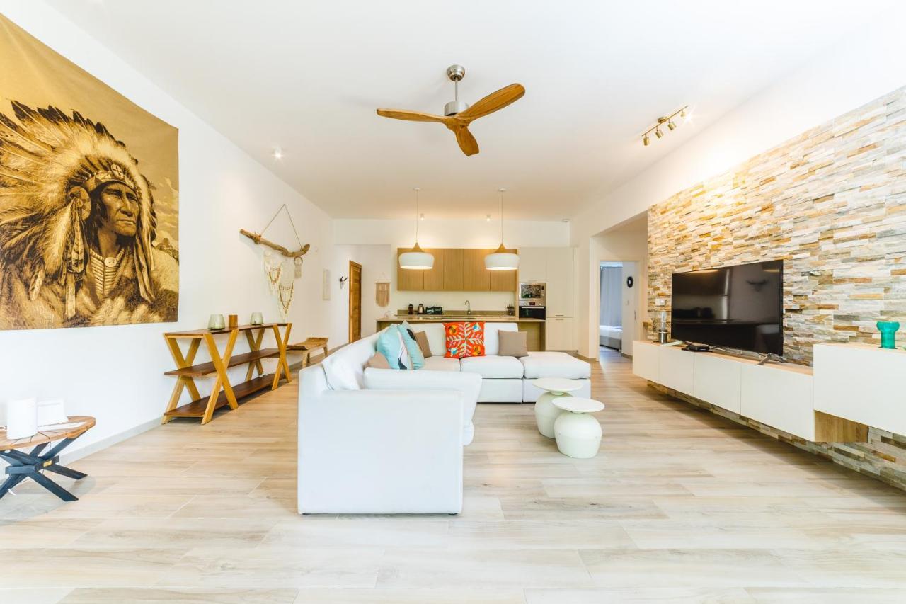 Blue Residences- Ground Floor Two Bedroom Apartment Grand Baie Bagian luar foto